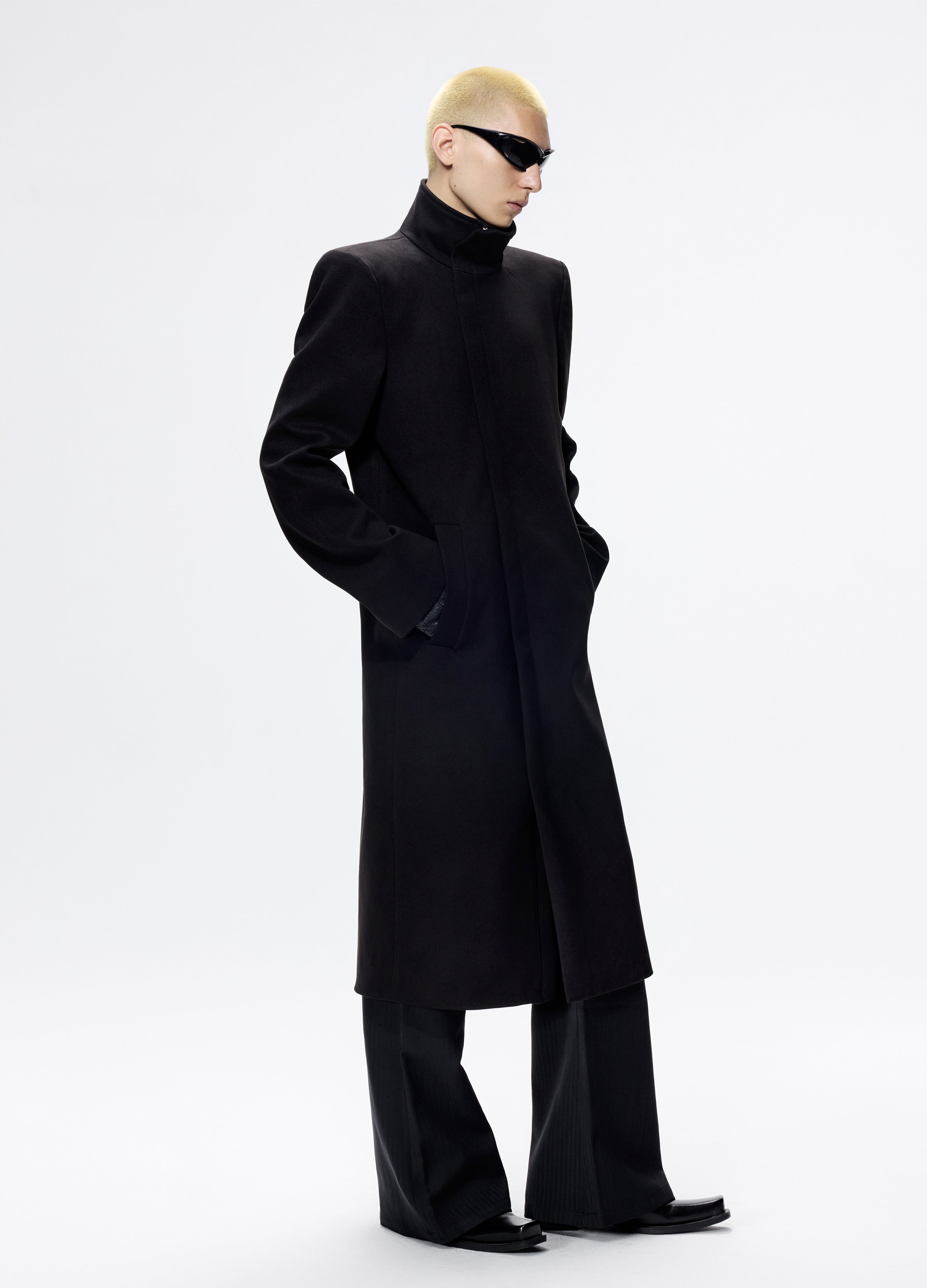 25FW SHARP SHOULDER WOOL COAT