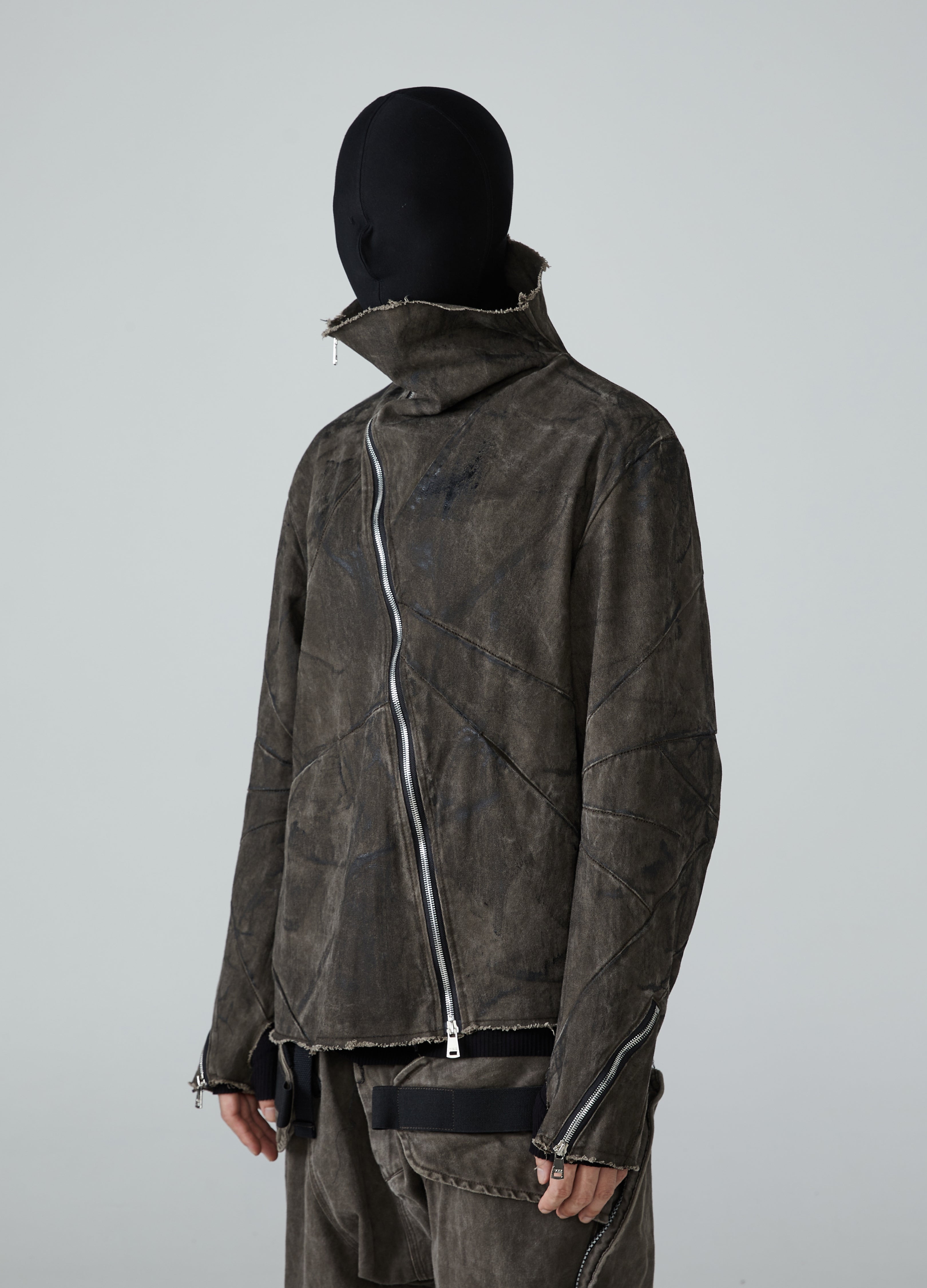 Wasteland Diagonal Zipper Distressed Jacket