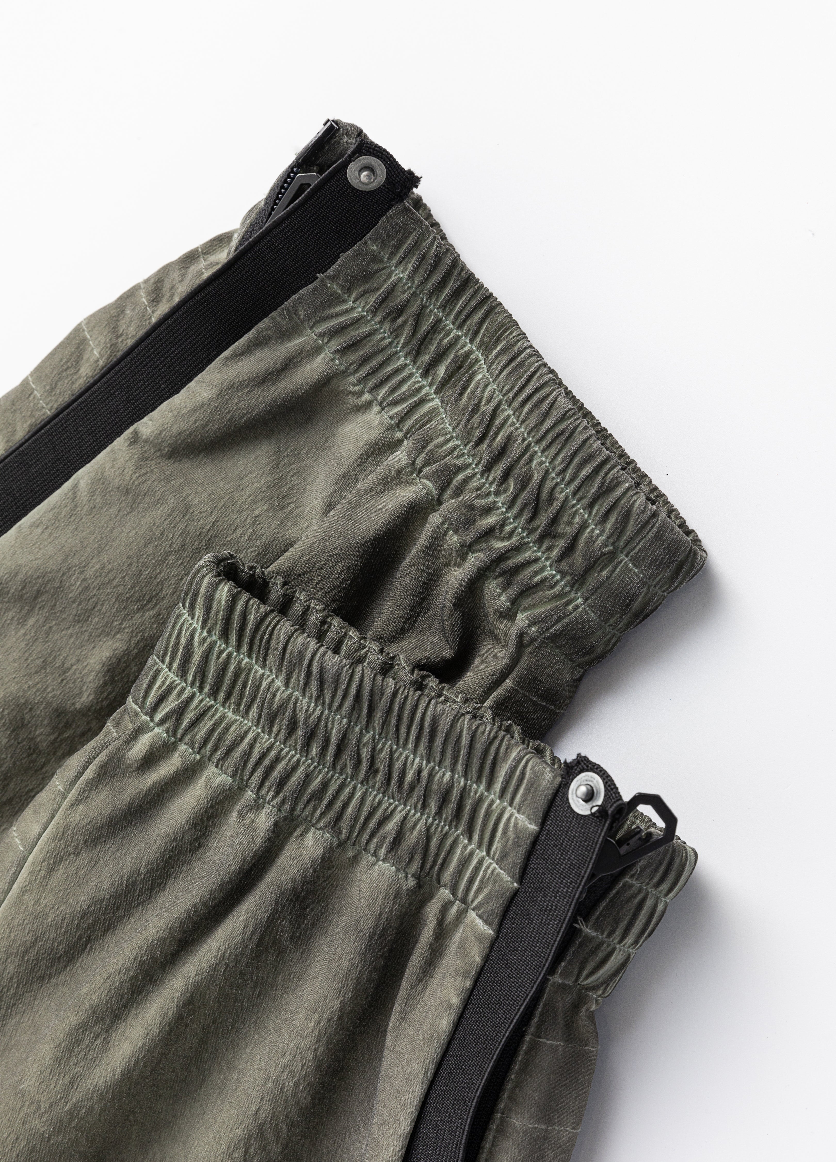 Wasteland Tapered Distressed Bottoms