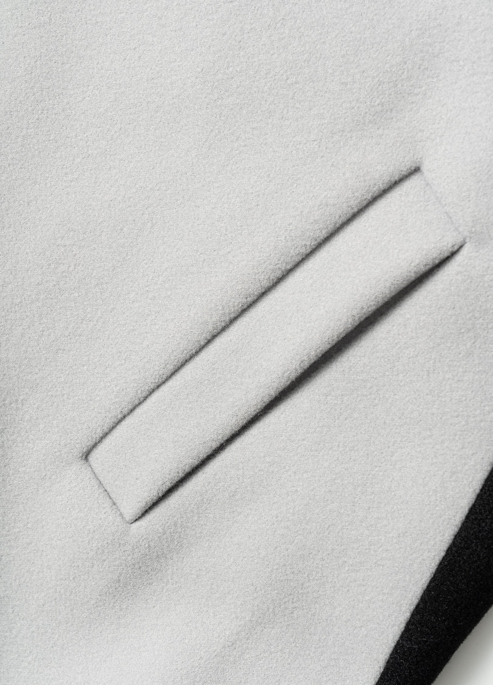 22FW Monochrome Majesty Overcoat