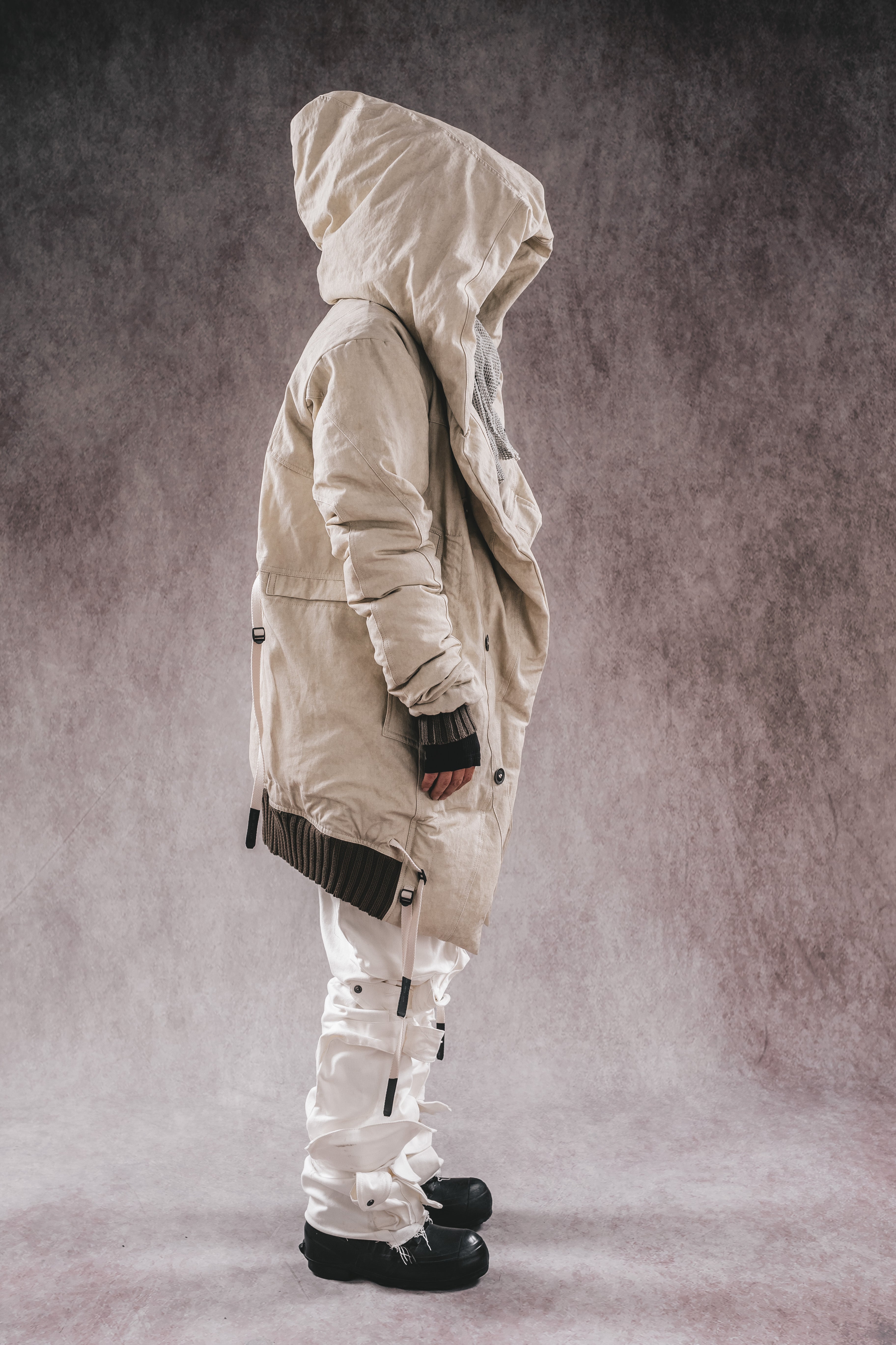 DRKLEI ICEFIELD  WIZARD PUFFER HOODIE