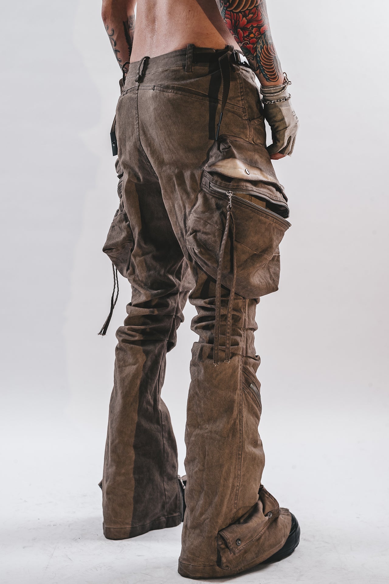 DRKLEI ZIP ARC STACKED PANTS