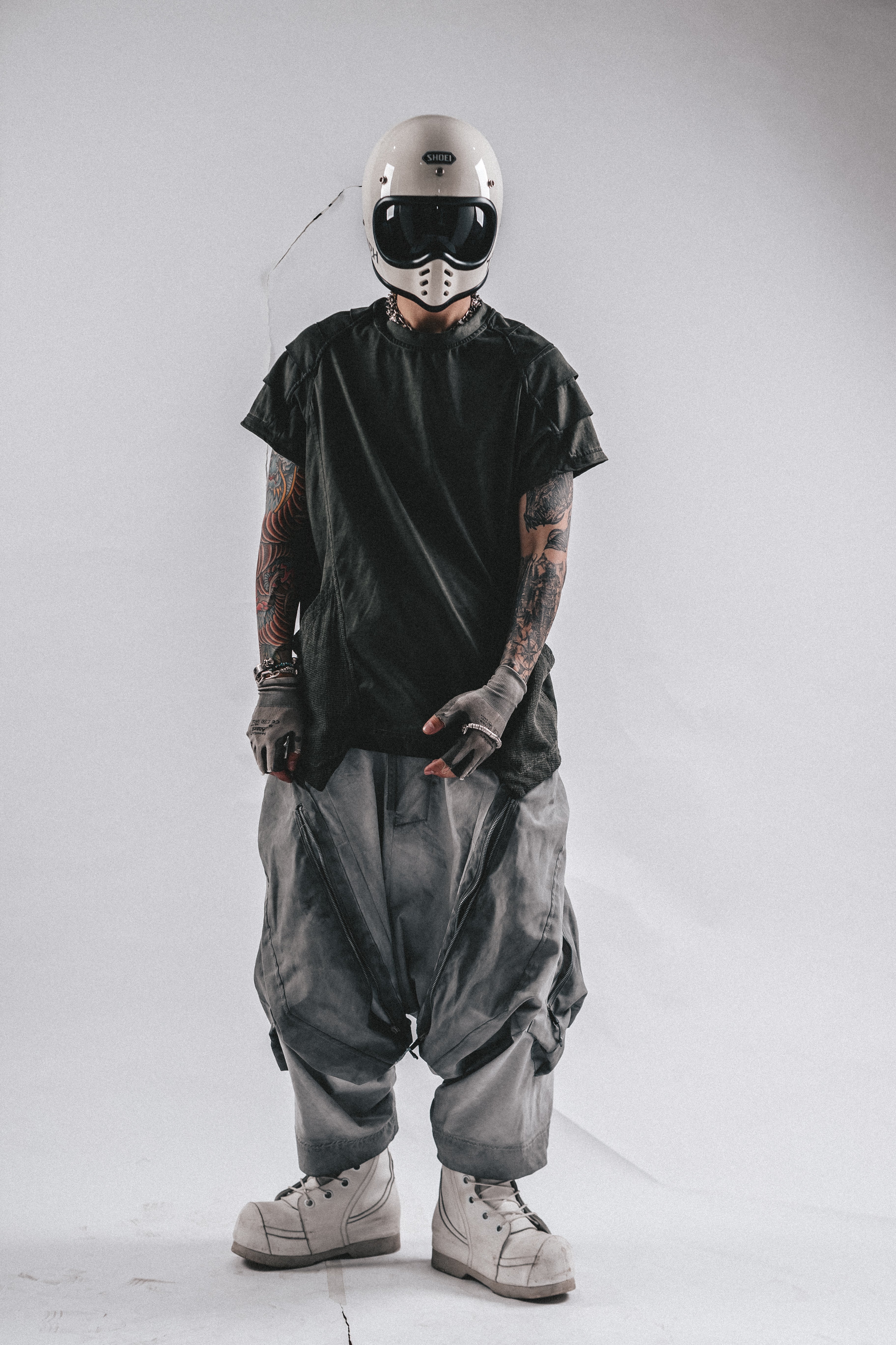 DRKLEI STITCHBLUR DISTRESSED TEE