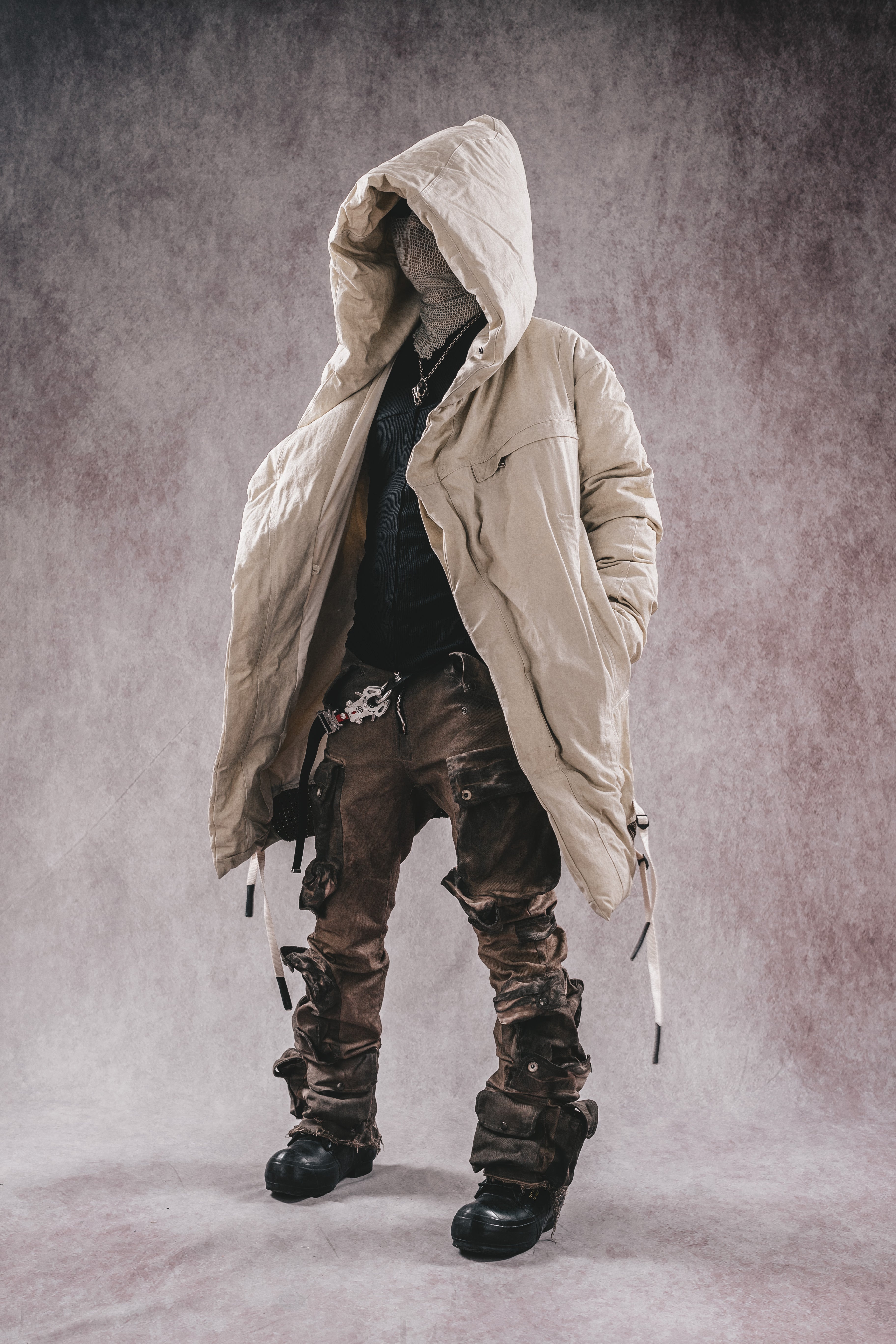 DRKLEI ICEFIELD  WIZARD PUFFER HOODIE