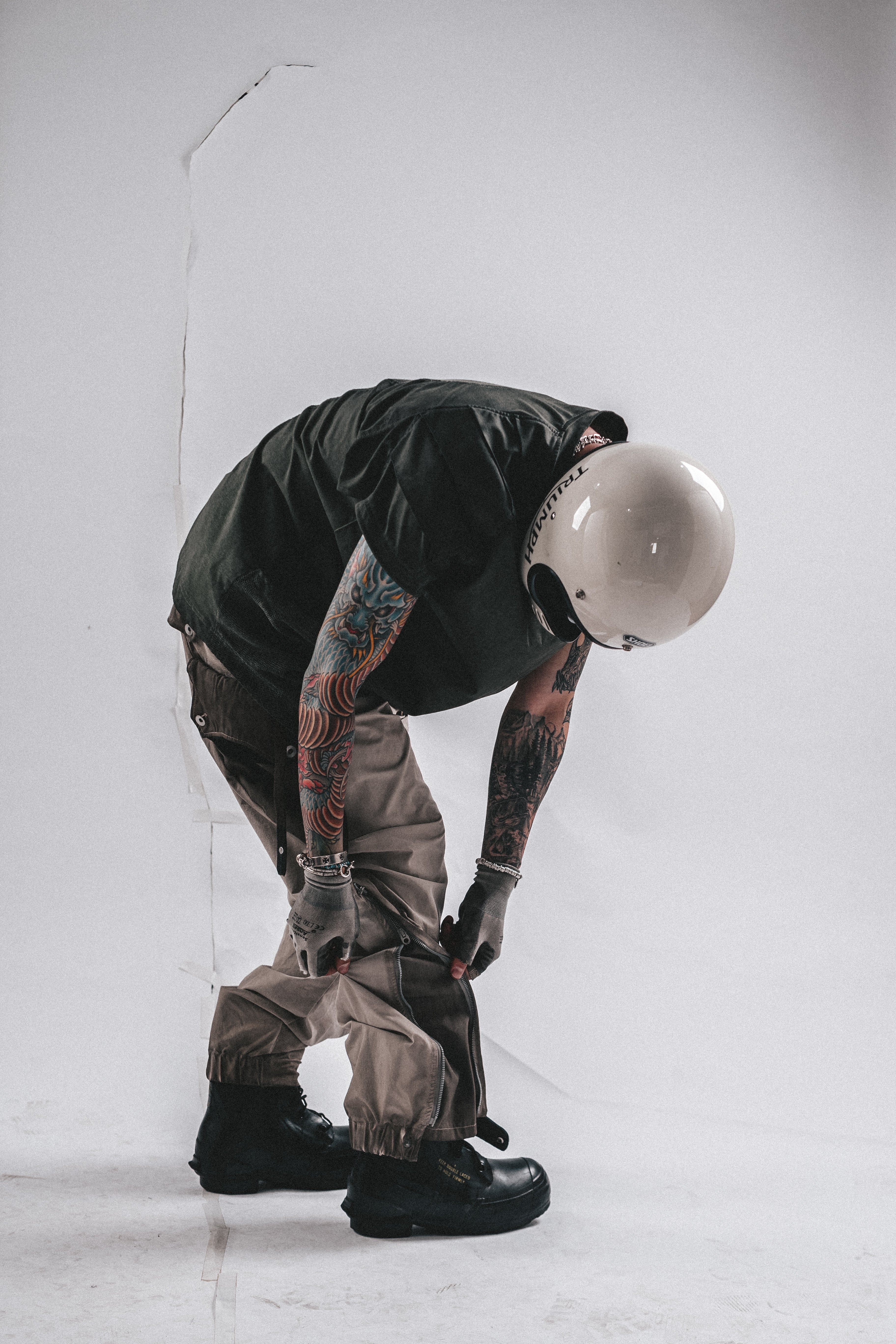 DRKLEI STITCHBLUR DISTRESSED TEE