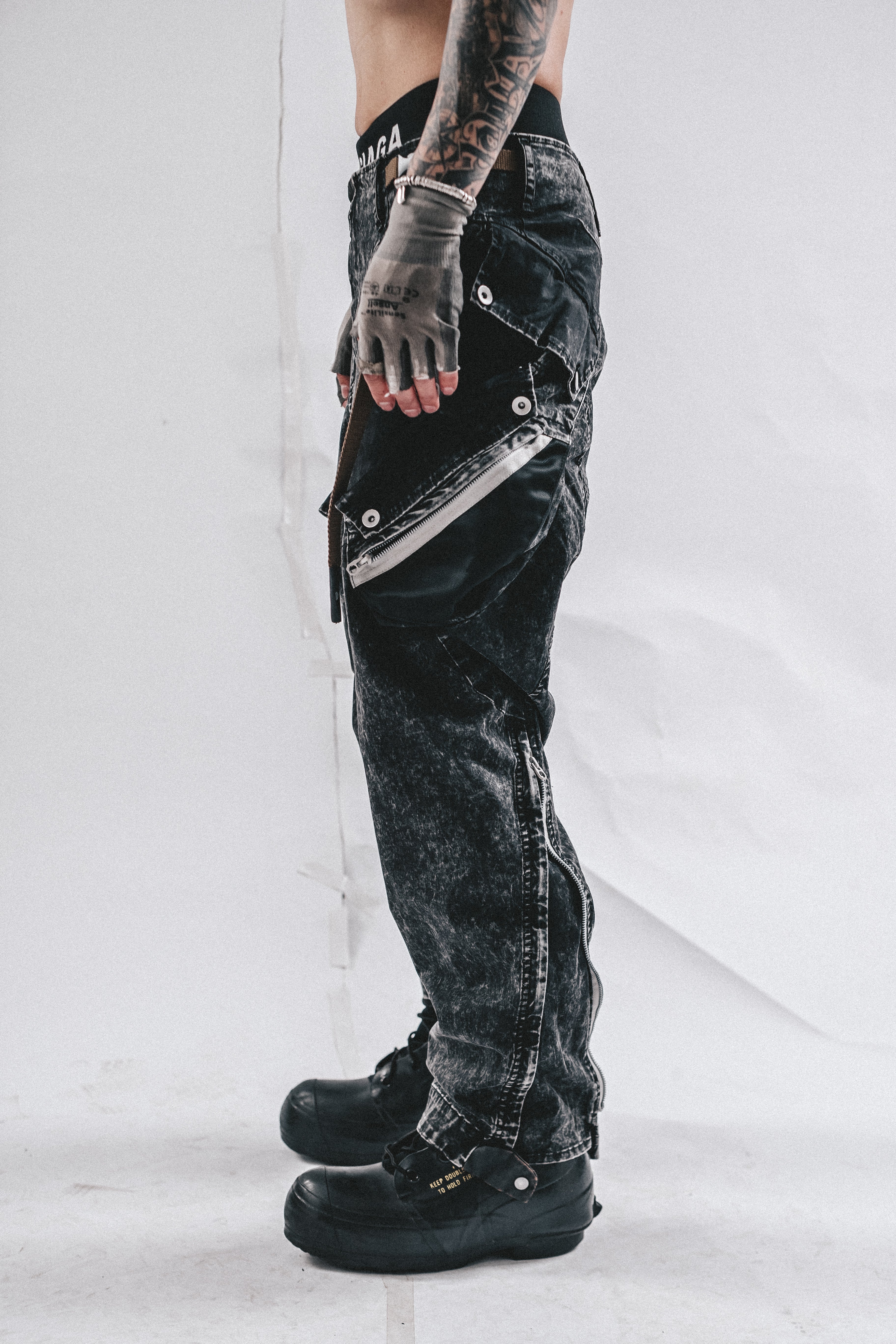 DRKLEI DUSTLOCK UTILITY JOGGERS