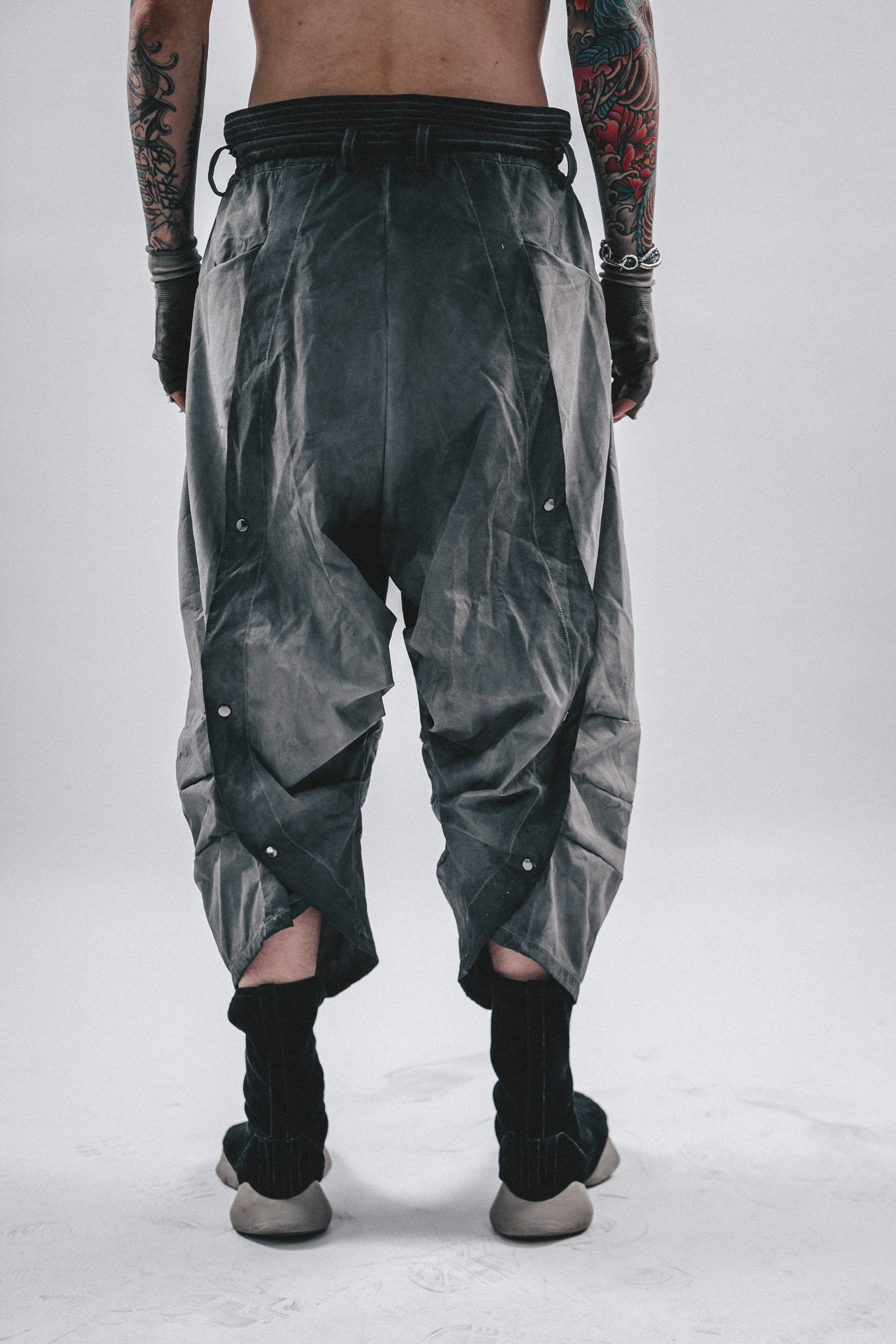 DRKLEI WASTELAND SAMURAI CROP PANTS