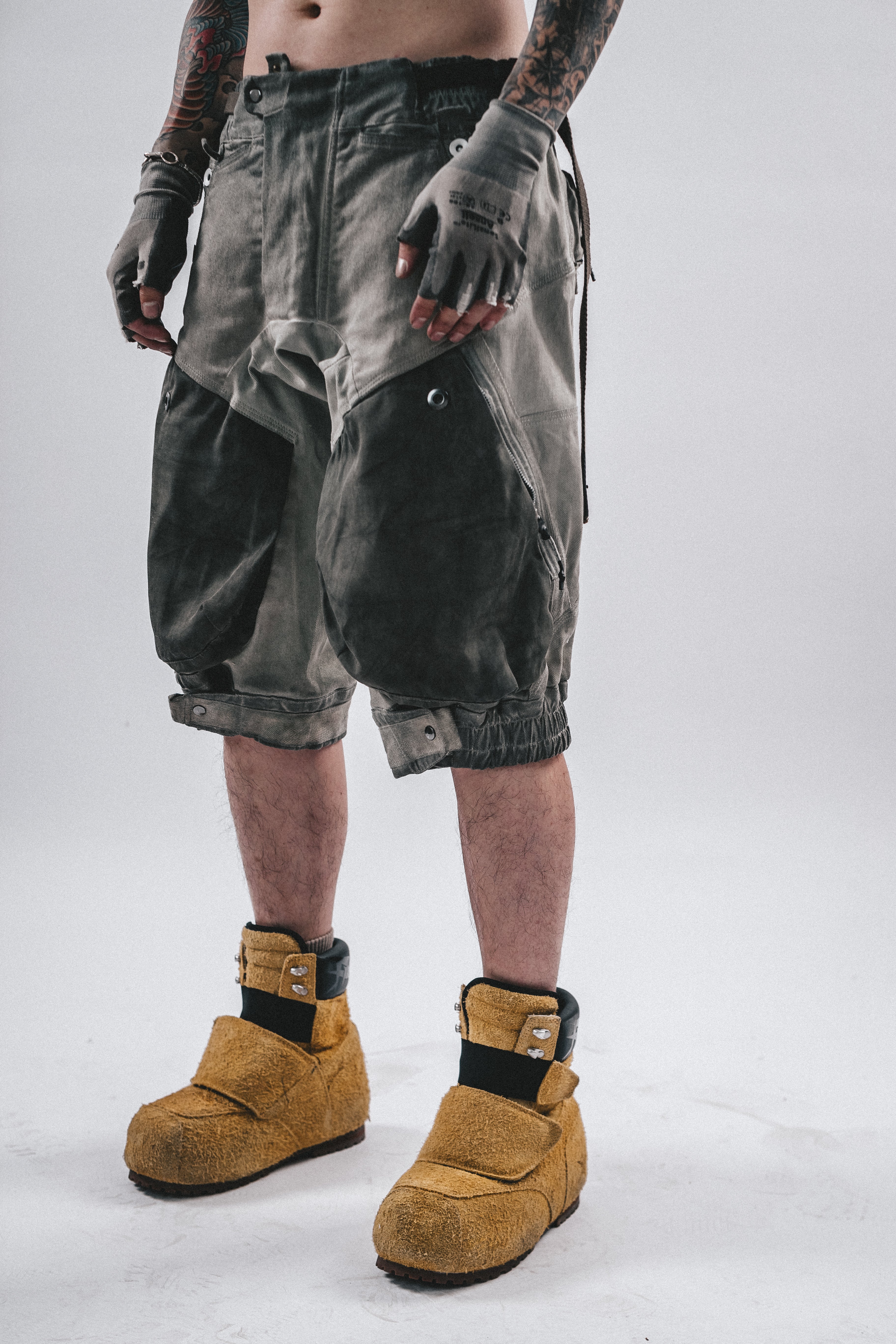 DRKLEI PATCHED TECH DUST SHORTS