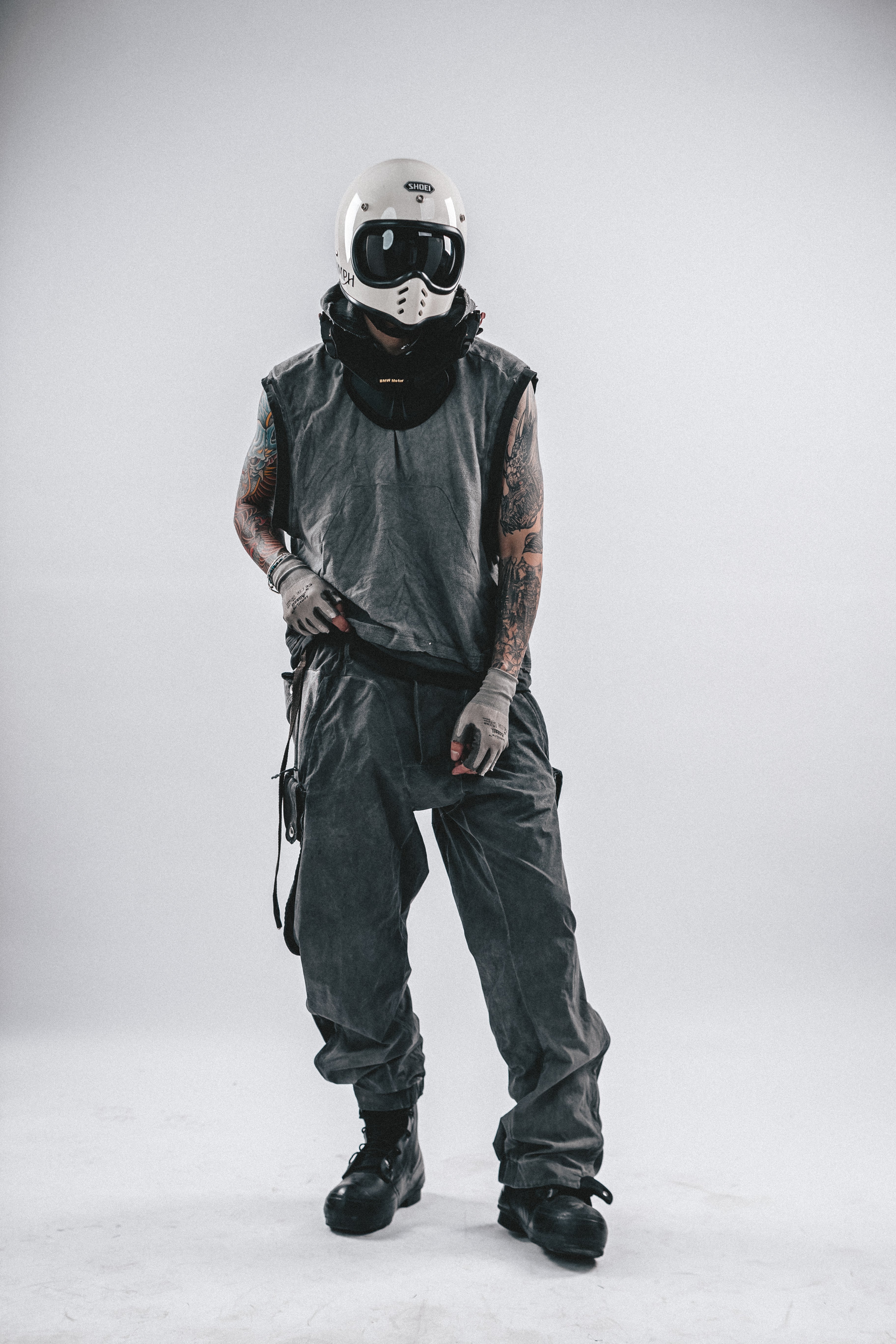 DRKLEI HOODED FRAY PATCHED TEE