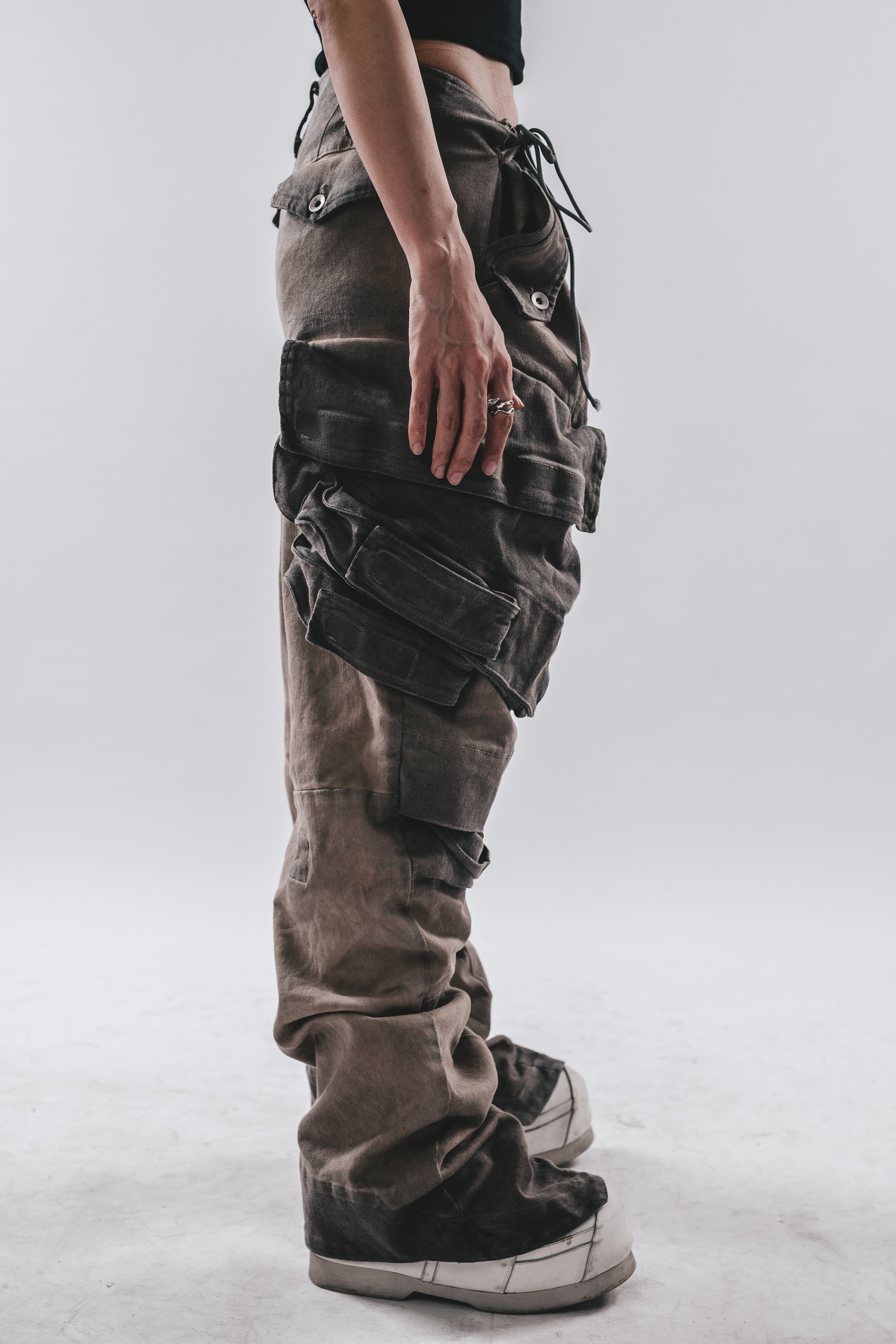 Heavy-Duty 3D Arc Pocket Washed Cargo Pants