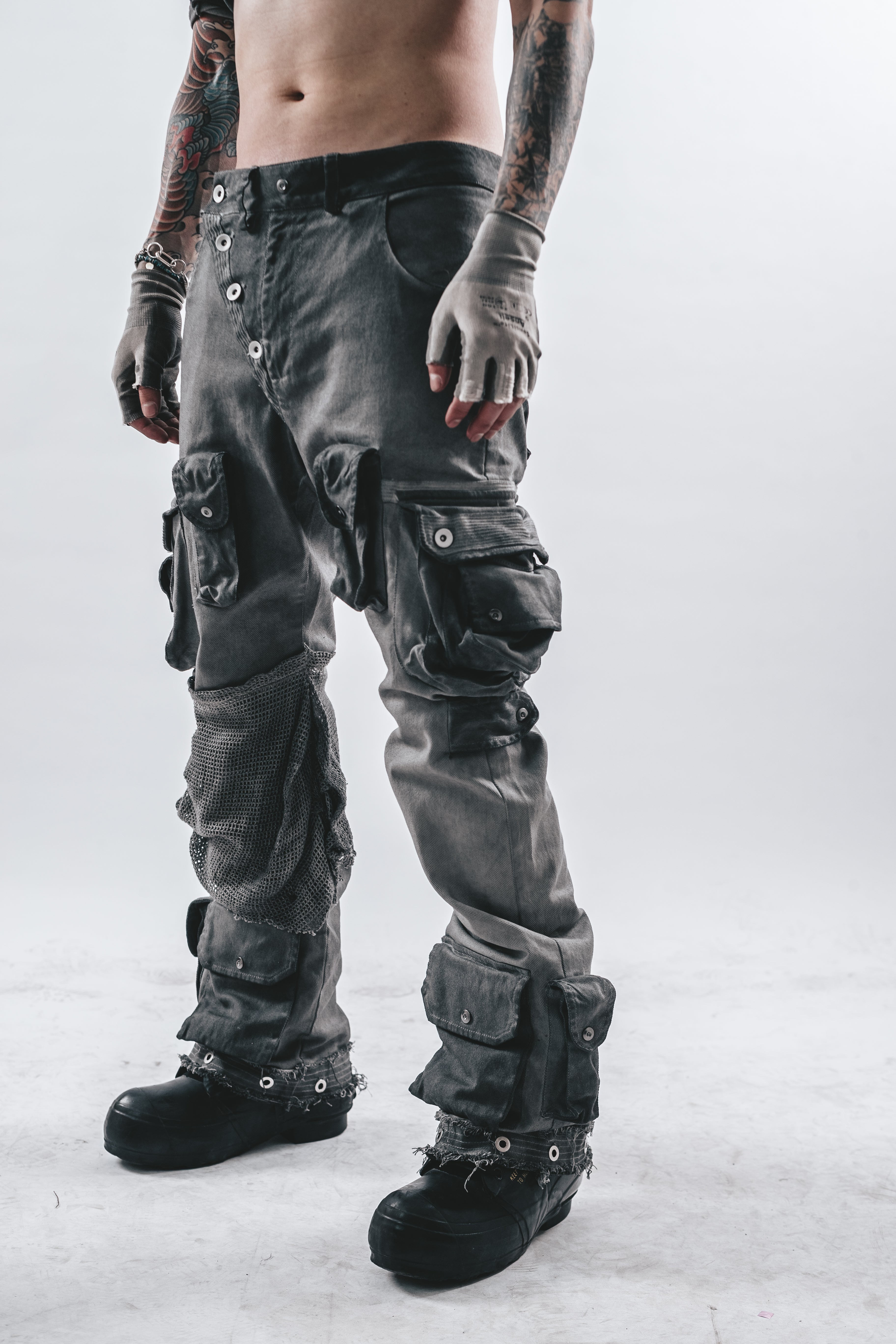 DRKLEI WEB PANEL FLARE CARGO