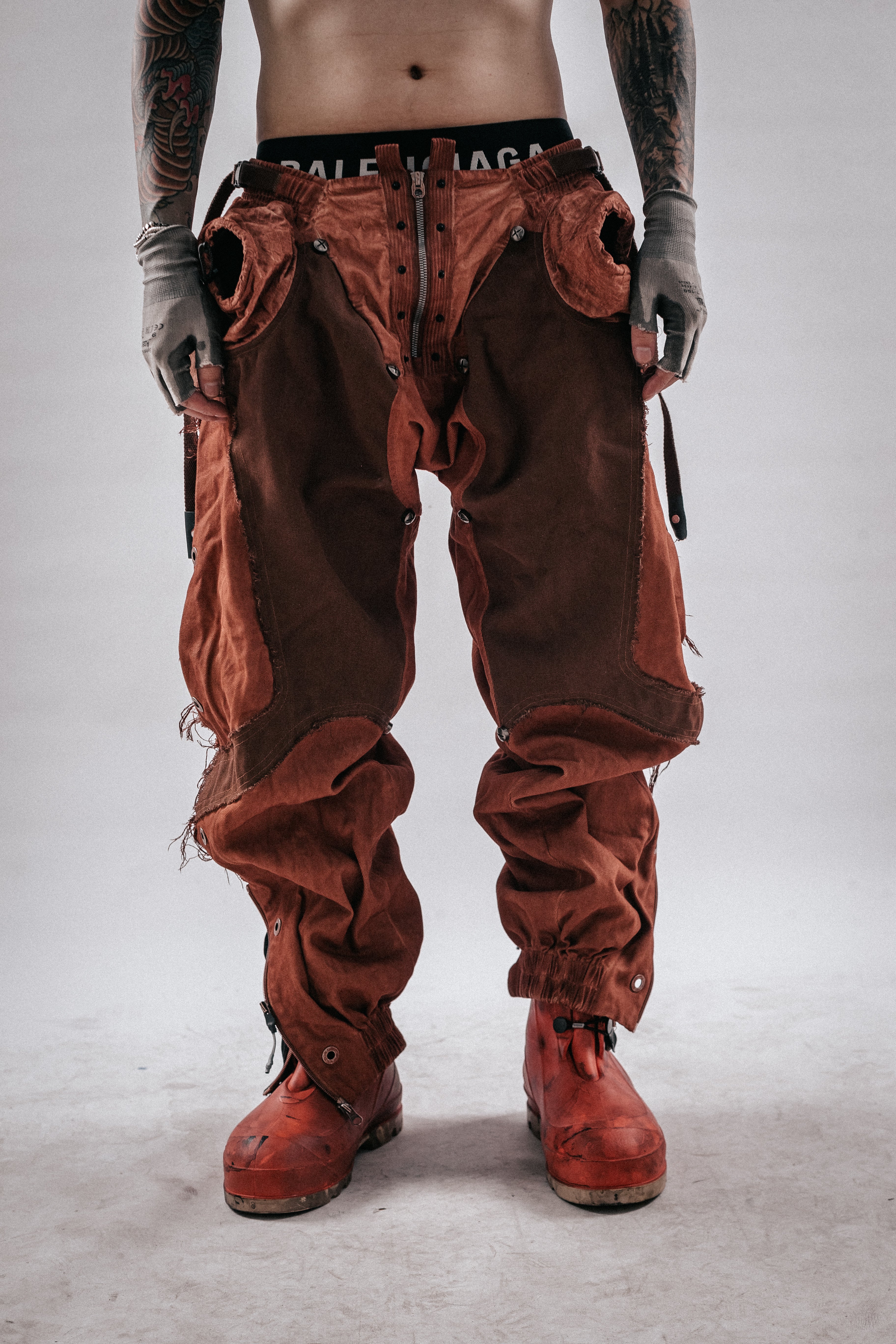 DRKLEI WASTELAND MESH CARGO PANTS