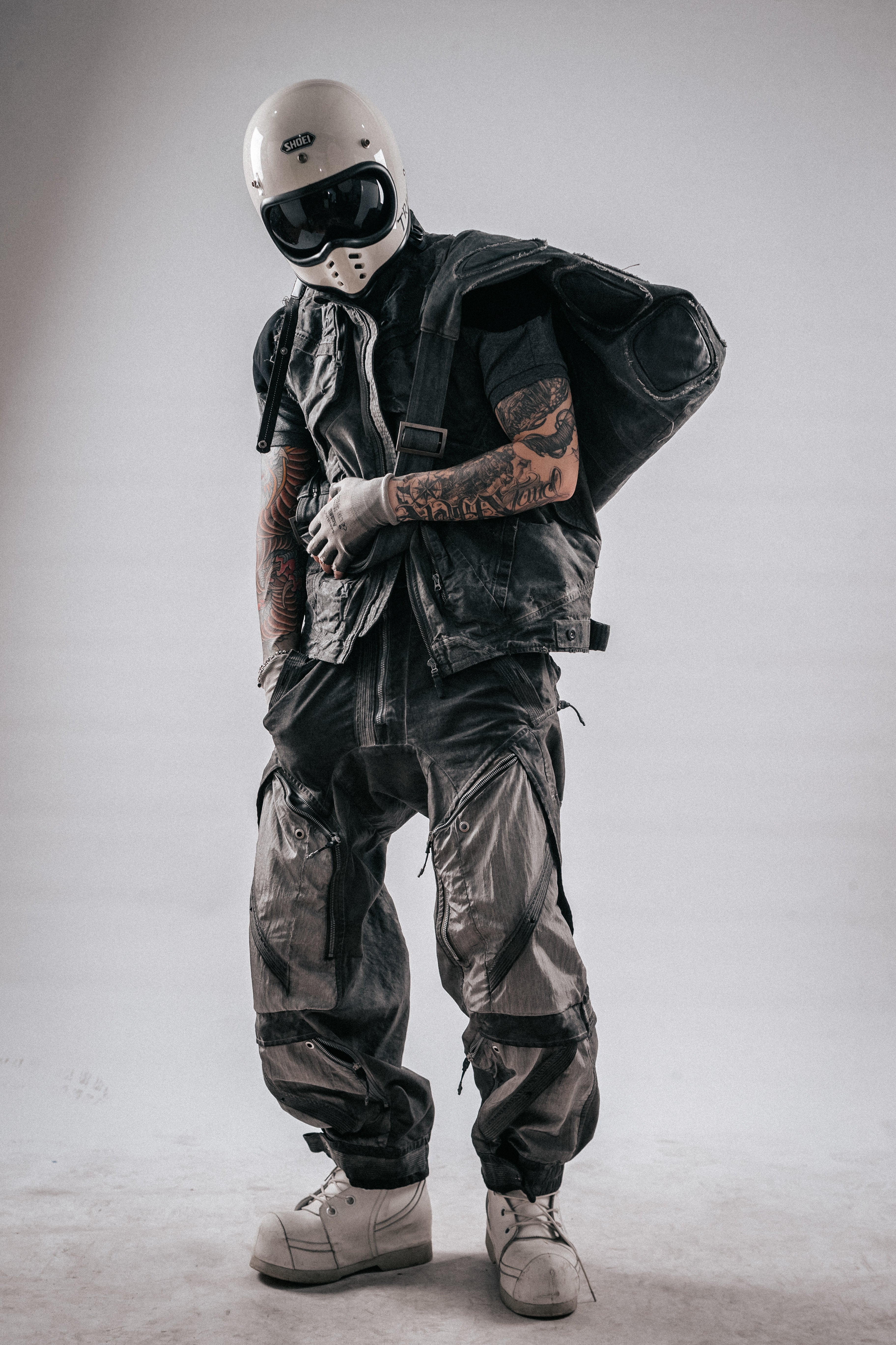 DRKLEI DESERT ARMOR UTILITY PANTS
