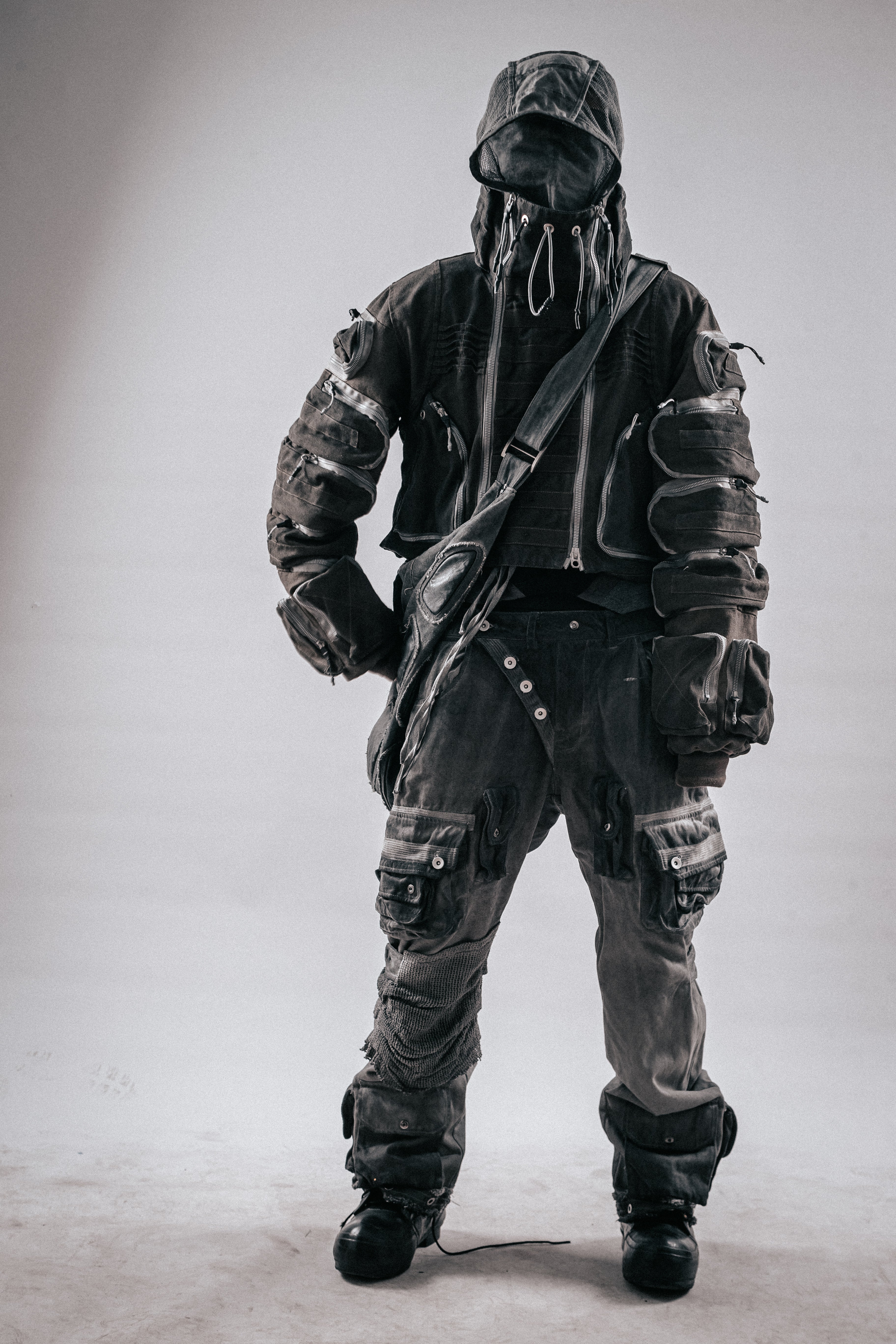 DRKLEI DISTRESSED UTILITY JACKET