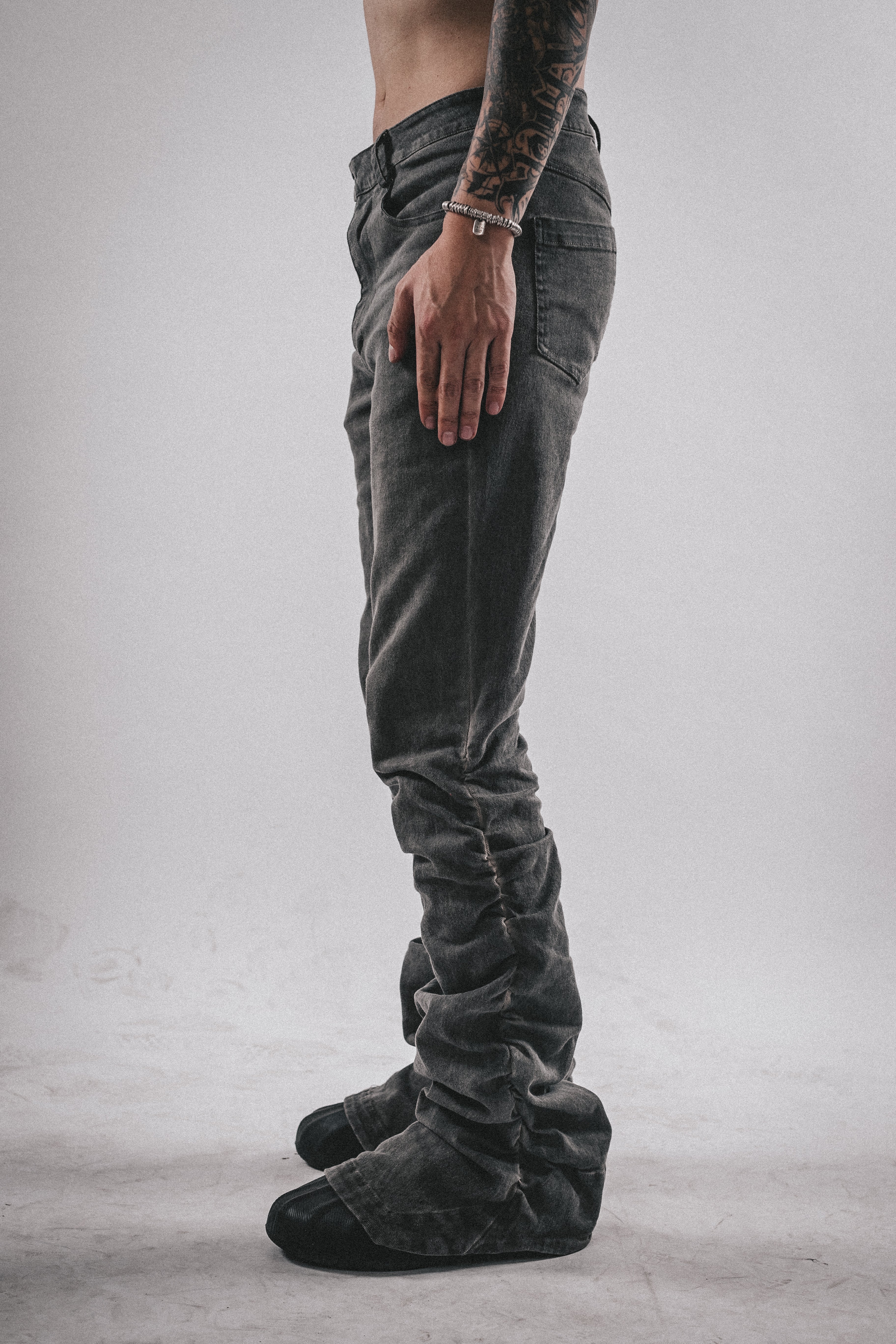 DRKLEI FLARED BOTTOMS