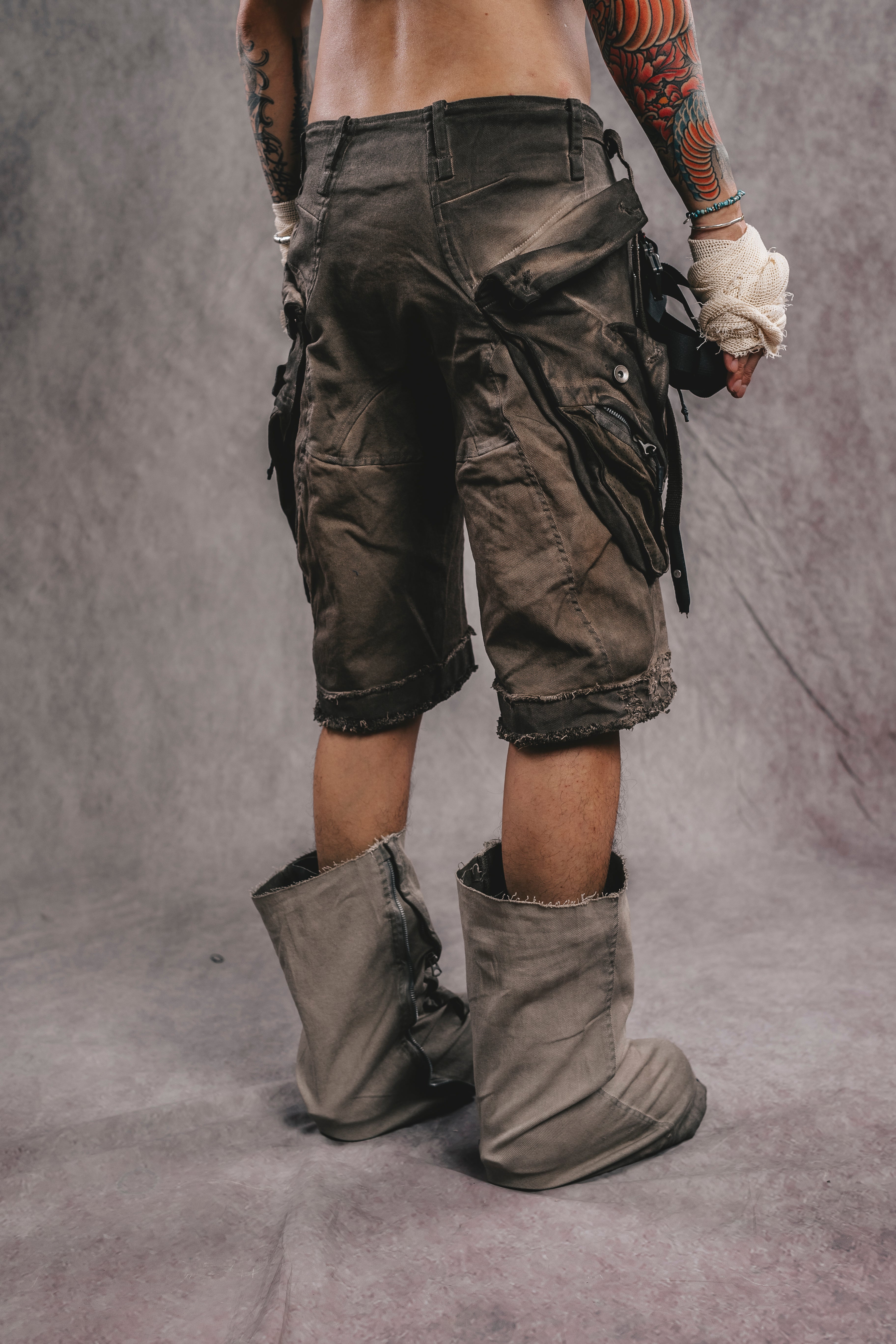 Dystopia Cargo Bermudas