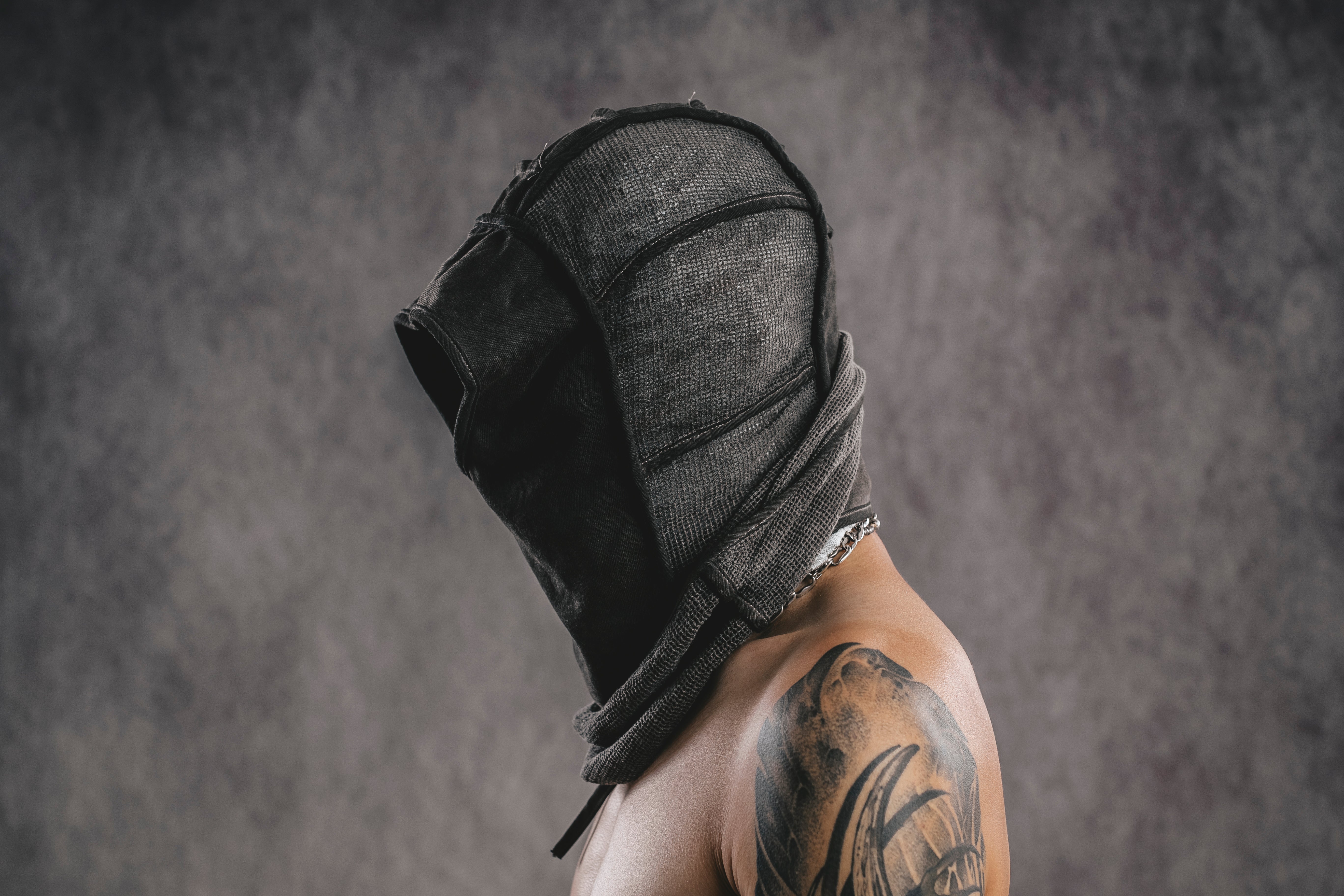 DUNE MESH PATCHWORK HOOD