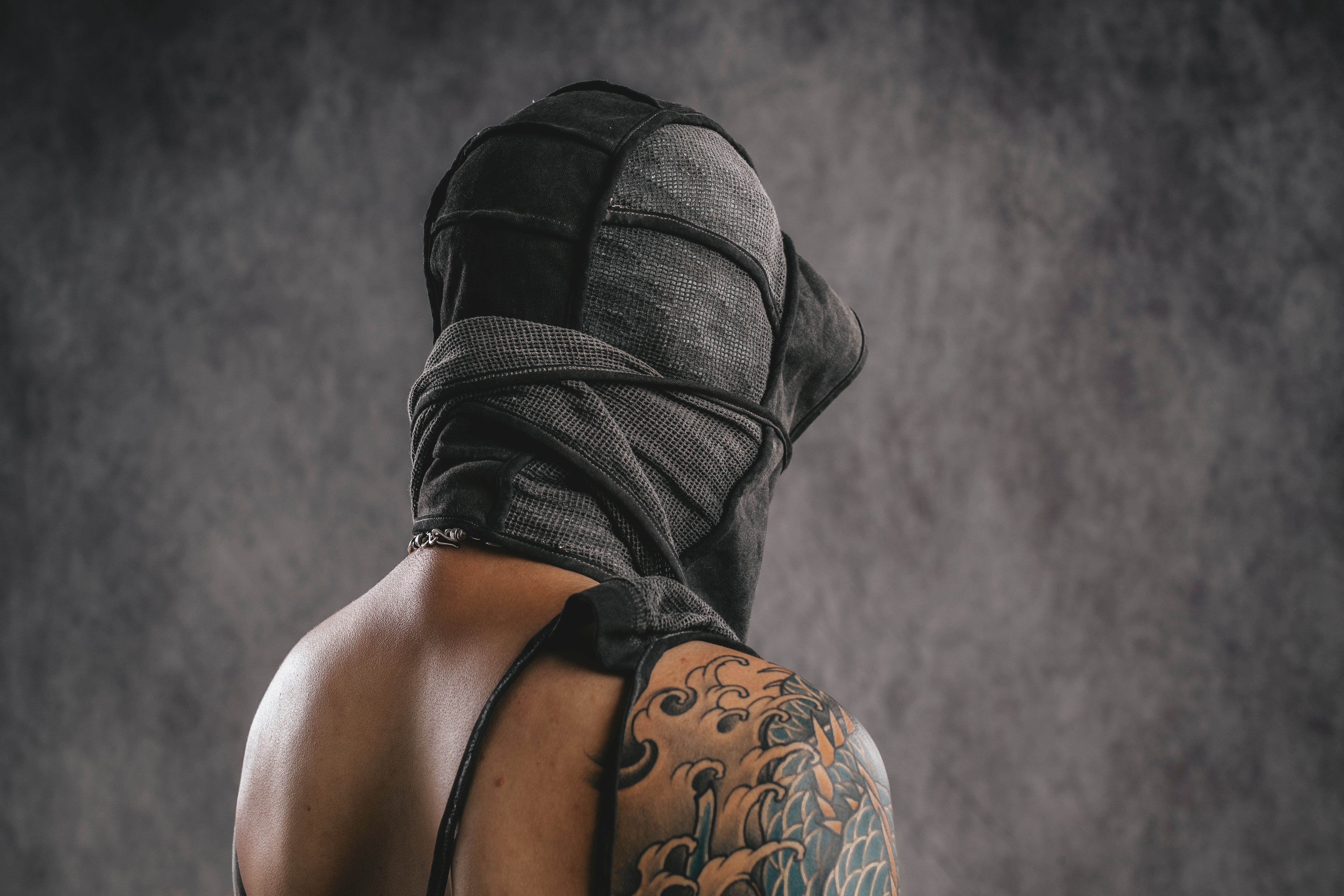 DUNE MESH PATCHWORK HOOD